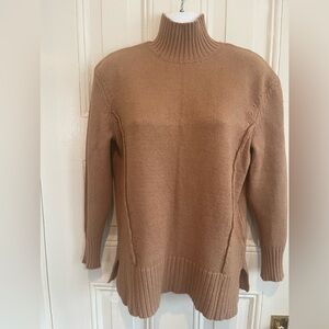 Metric New York Camel Loose Fit Warm Turtleneck NWT Size Small Reverse Stitch